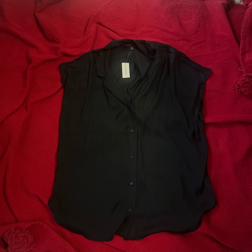 Banana Republic Black Button Down Shirt
